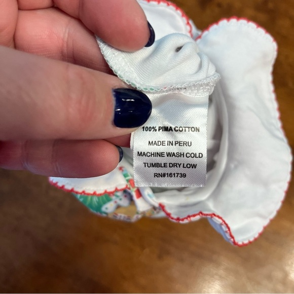 Little English Christmas Print One Piece - White and Green - Picture 5 of 6